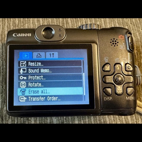 Excellent Condition Canon PowerShot A590 IS Digital Camera - Picture 6 of 11